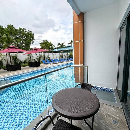 Venus Royale Hotel Корон Экстерьер фото